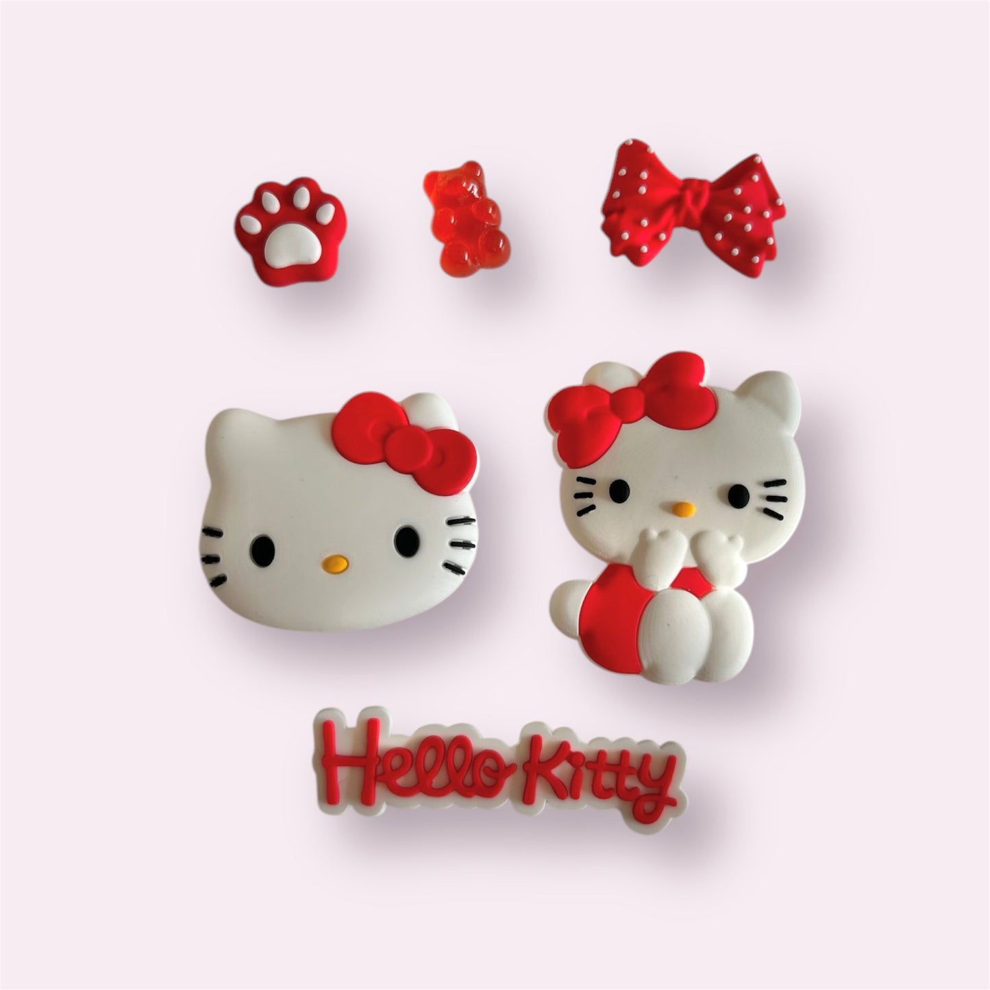 LOT DE CHARMS HELLO KITTY
