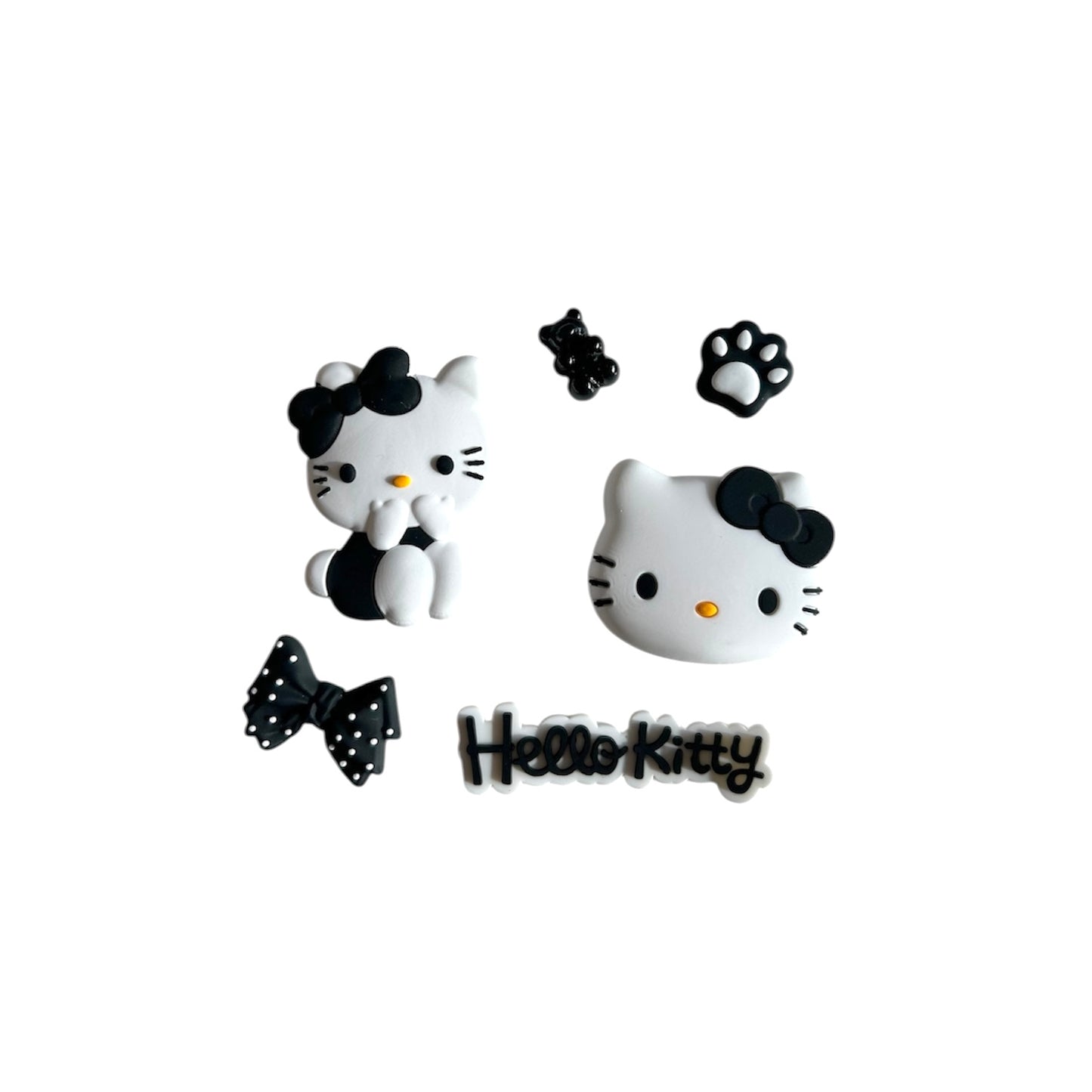 LOT DE CHARMS HELLO KITTY